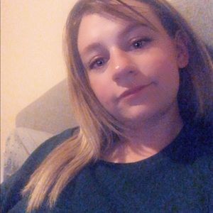 Meet your Posher, Naomi